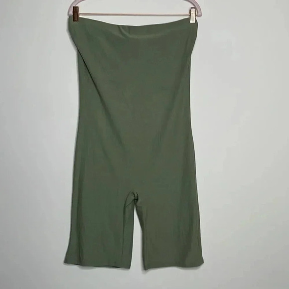 Derek Heart Green Tube Top Romper - Picture 5 of 9